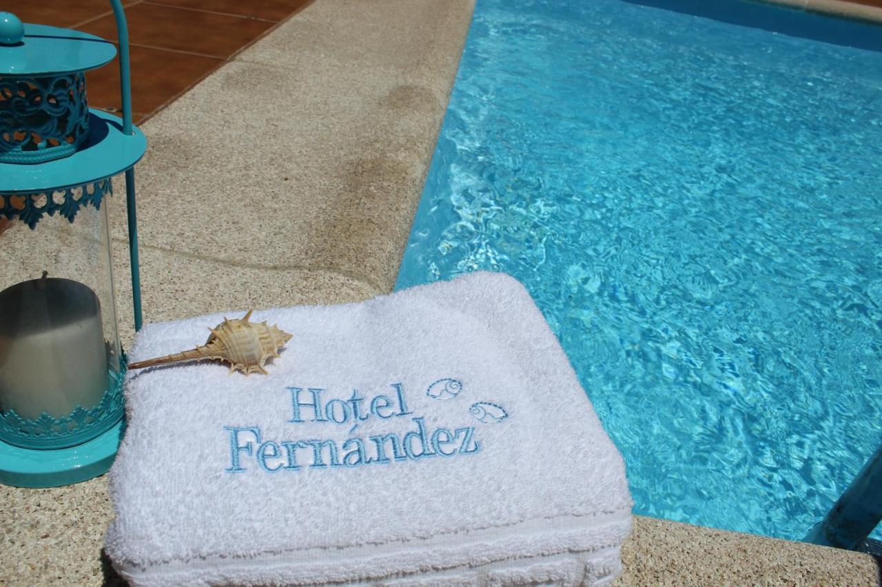 Hotel Fernandez Санксенсо Екстериор снимка